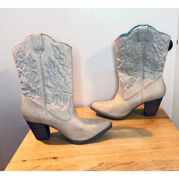 Cowboy Boots - Off-white - Picture 2 of 4